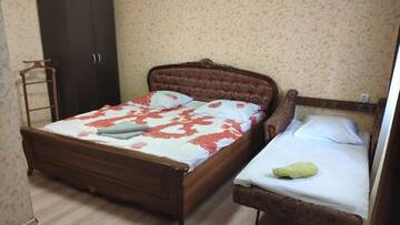 Стандартный трехместный номер в  Cottages in Gagra